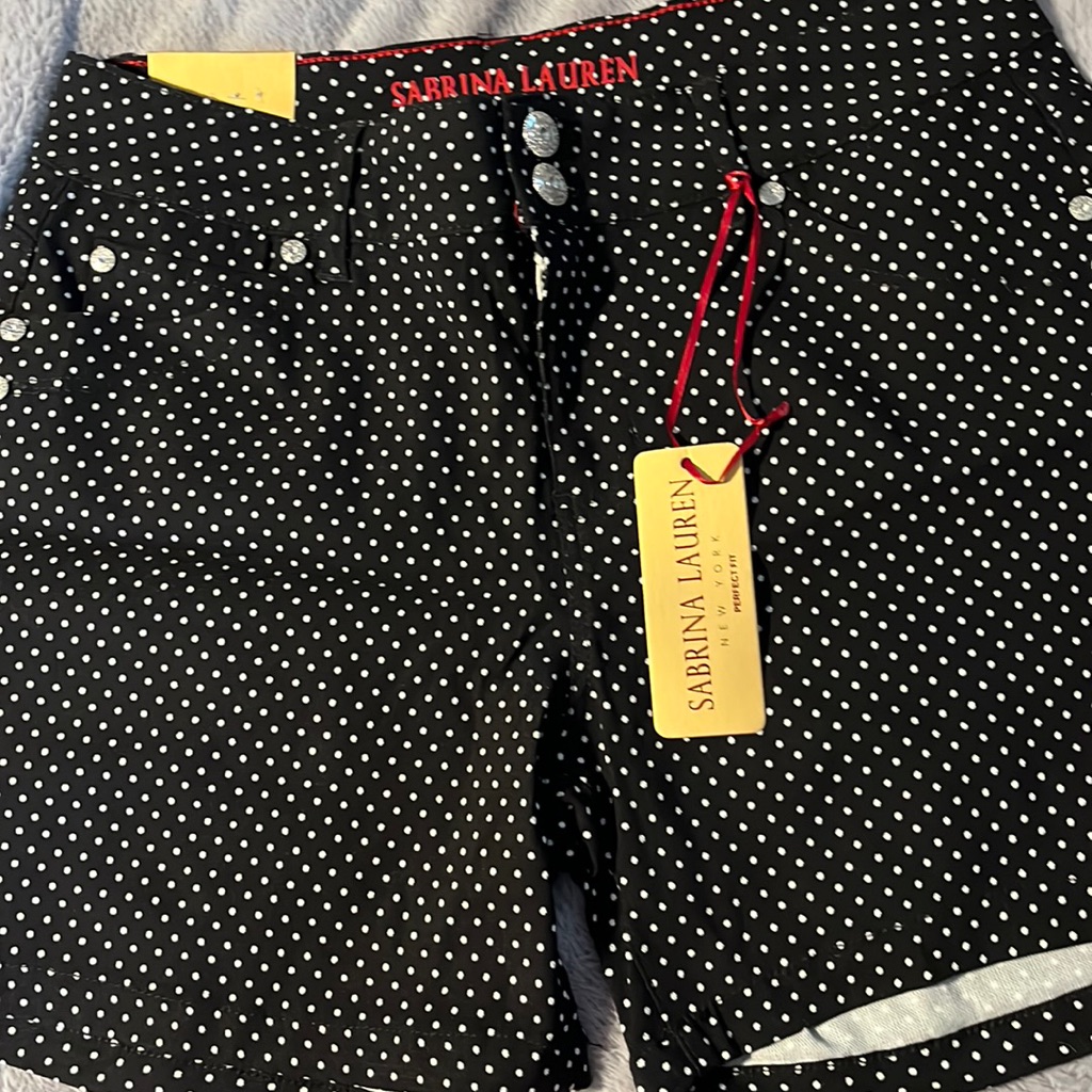 Brand New Sabrina Lauren Shorts